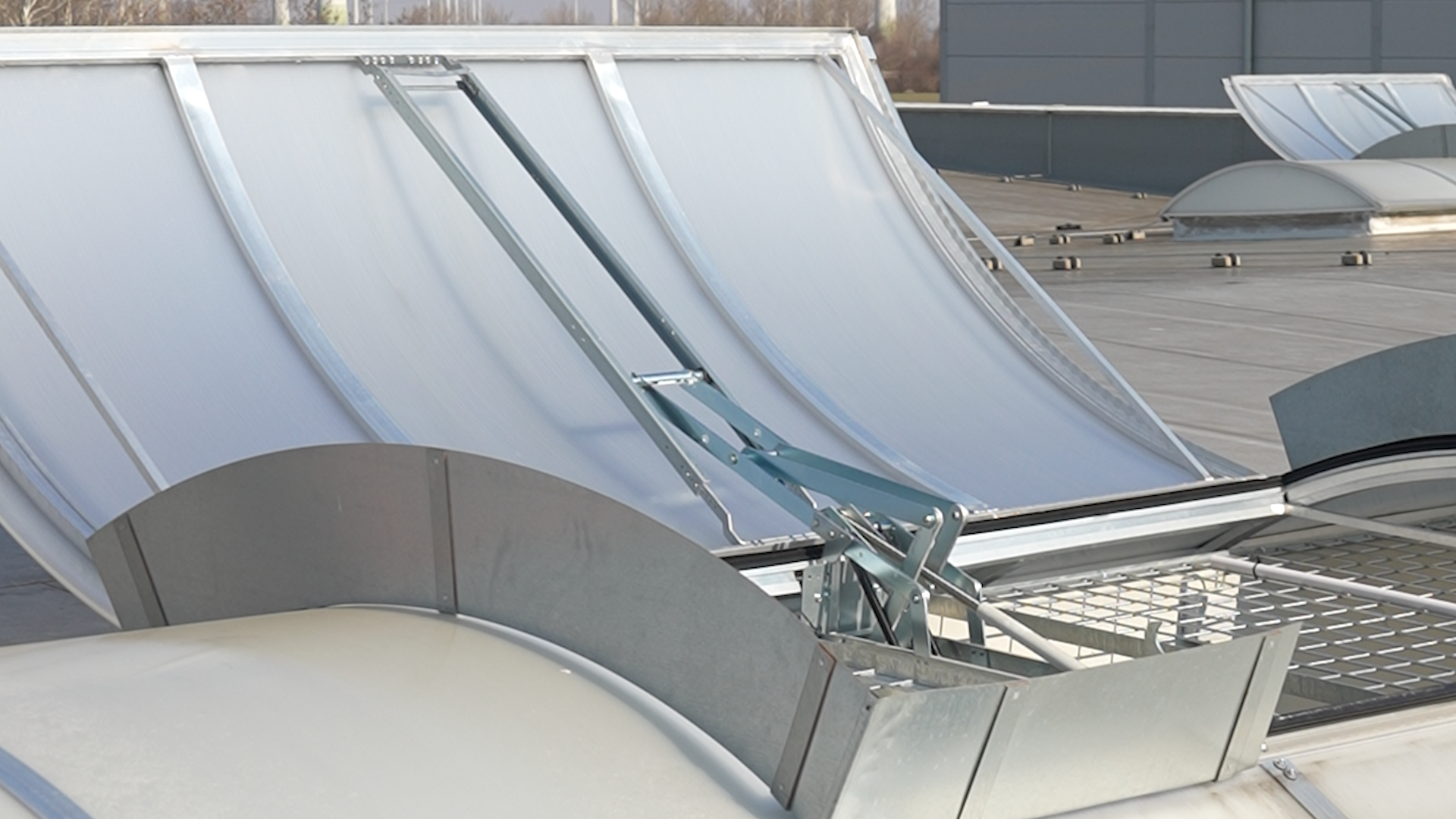 Überprüfung von Rauch- & Wärmeabzugsanlagen (RWA)